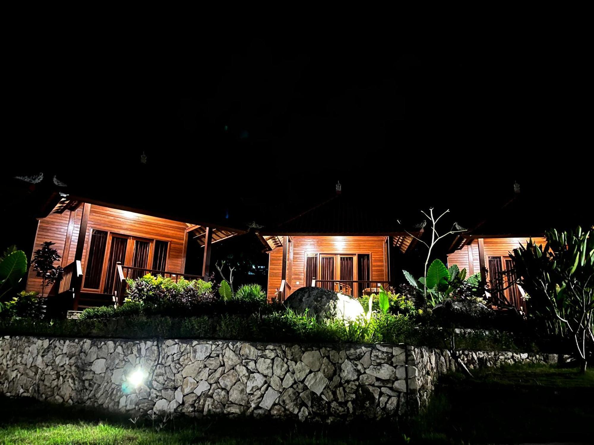 Sunset Hill Lembongan Hotel ภายนอก รูปภาพ
